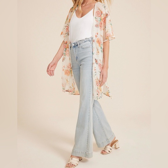 Maurices Jackets & Blazers - Maurice’s Pink, White & Orange Rose Kimono/Duster Xsmall